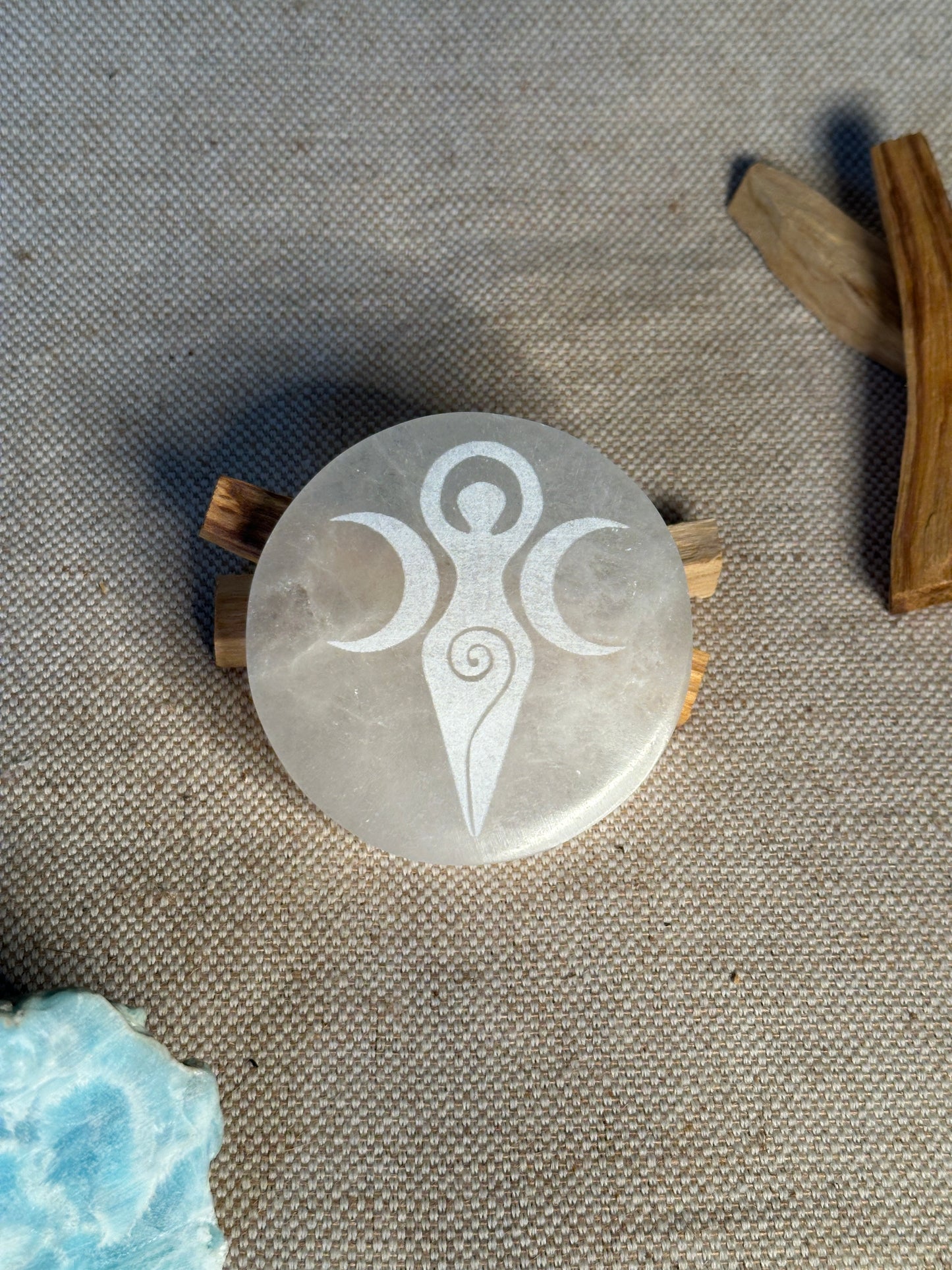 Sélénite - Féminin Sacré - 8cm